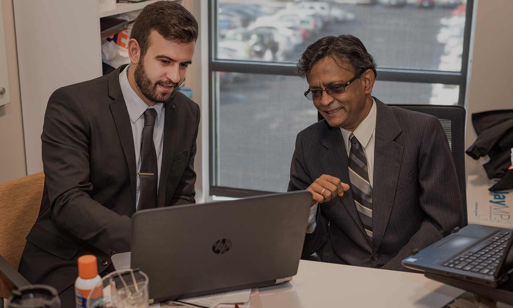 On-campus MBA student working one-on-one with advisor.