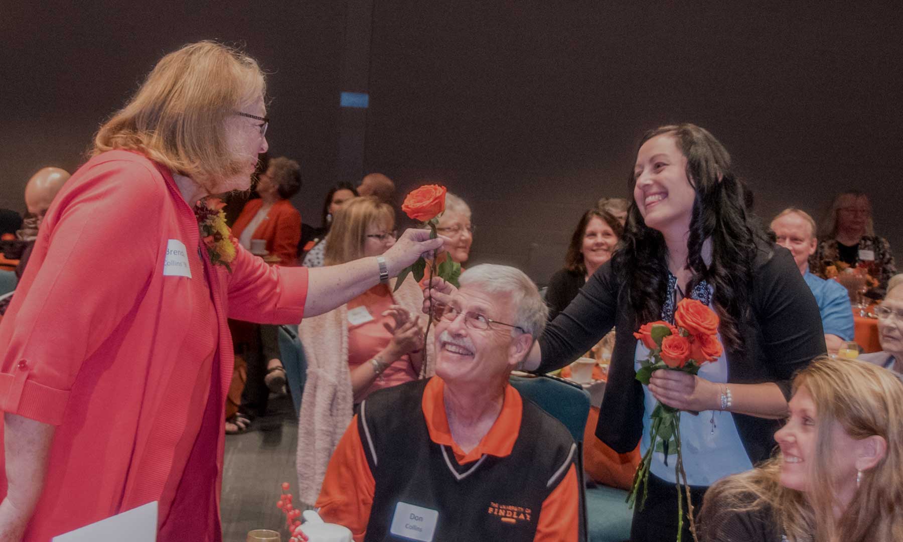 DistinguishedAlumniNomButton