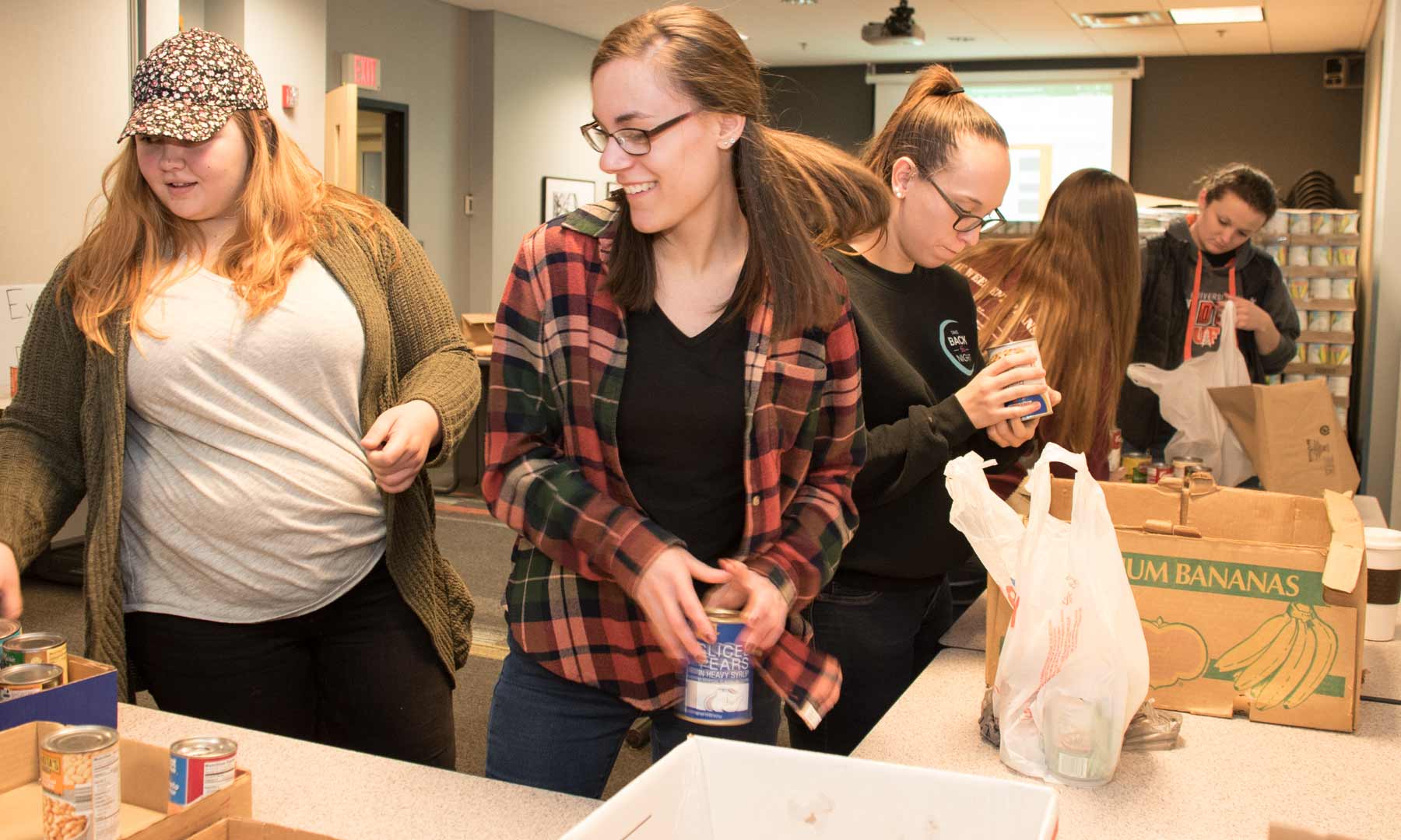 Helping Hands | University of Findlay