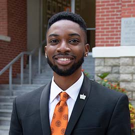 Olunife Akinmolayan, PharmD '23