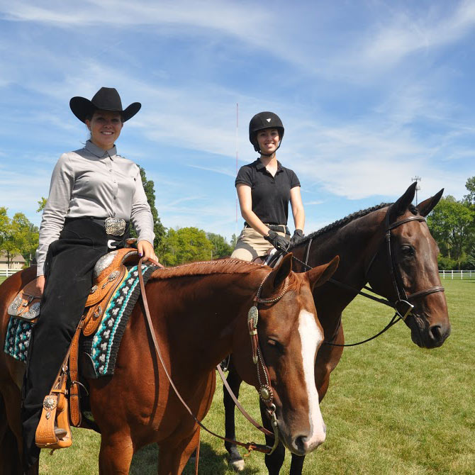 English And Western Equestrian Students